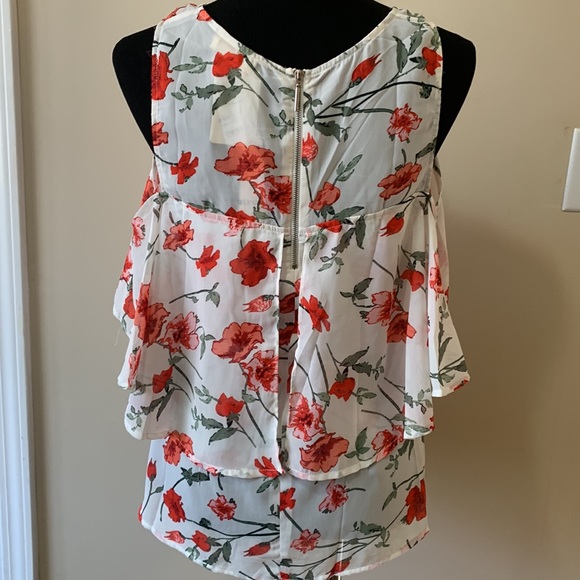 NWT Women’s Sheer Rose Patterned Cold Shoulder Blouse - Picture 3 of 7